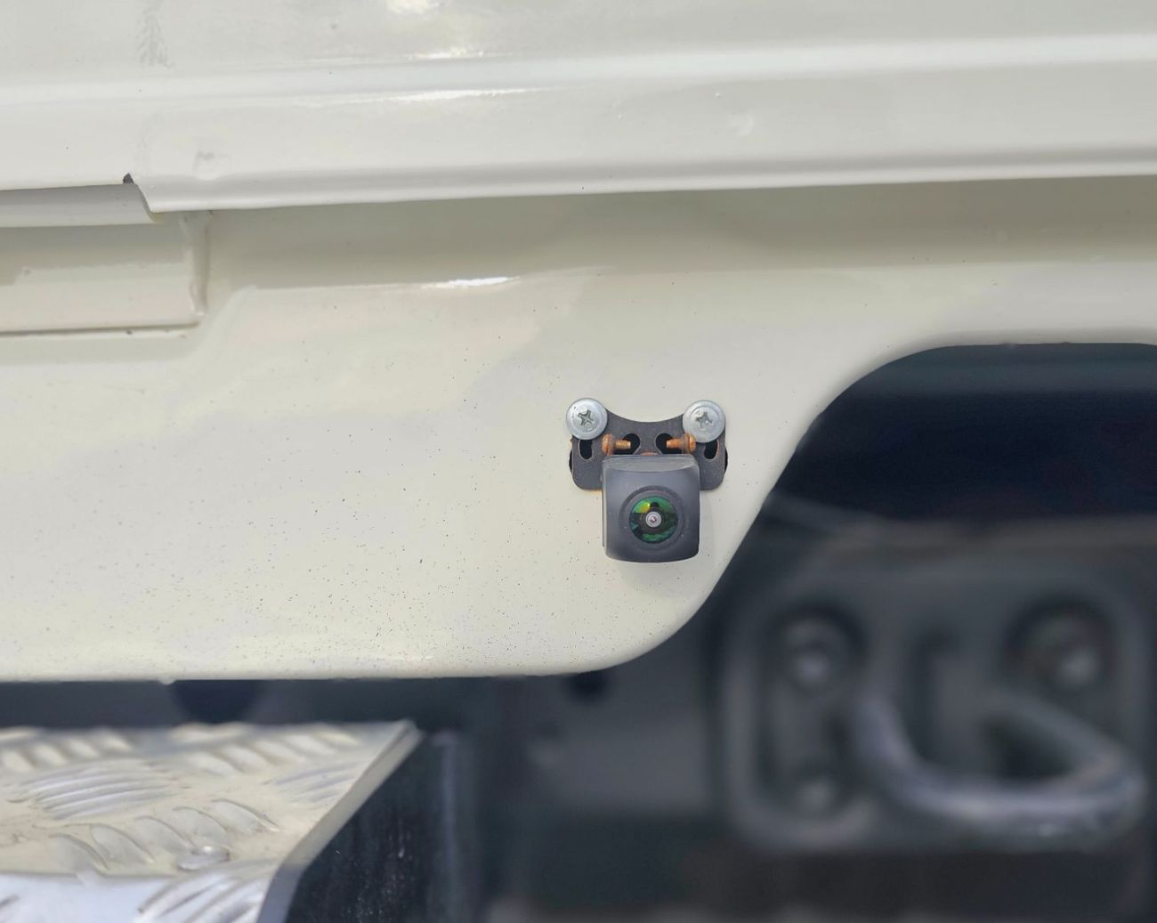 Toyota Land Cruiser Pick Up Double Cabin-RHD-4.5L-Diesel-Manual-4WD-8 Cylinders-5 Seats-4 Doors