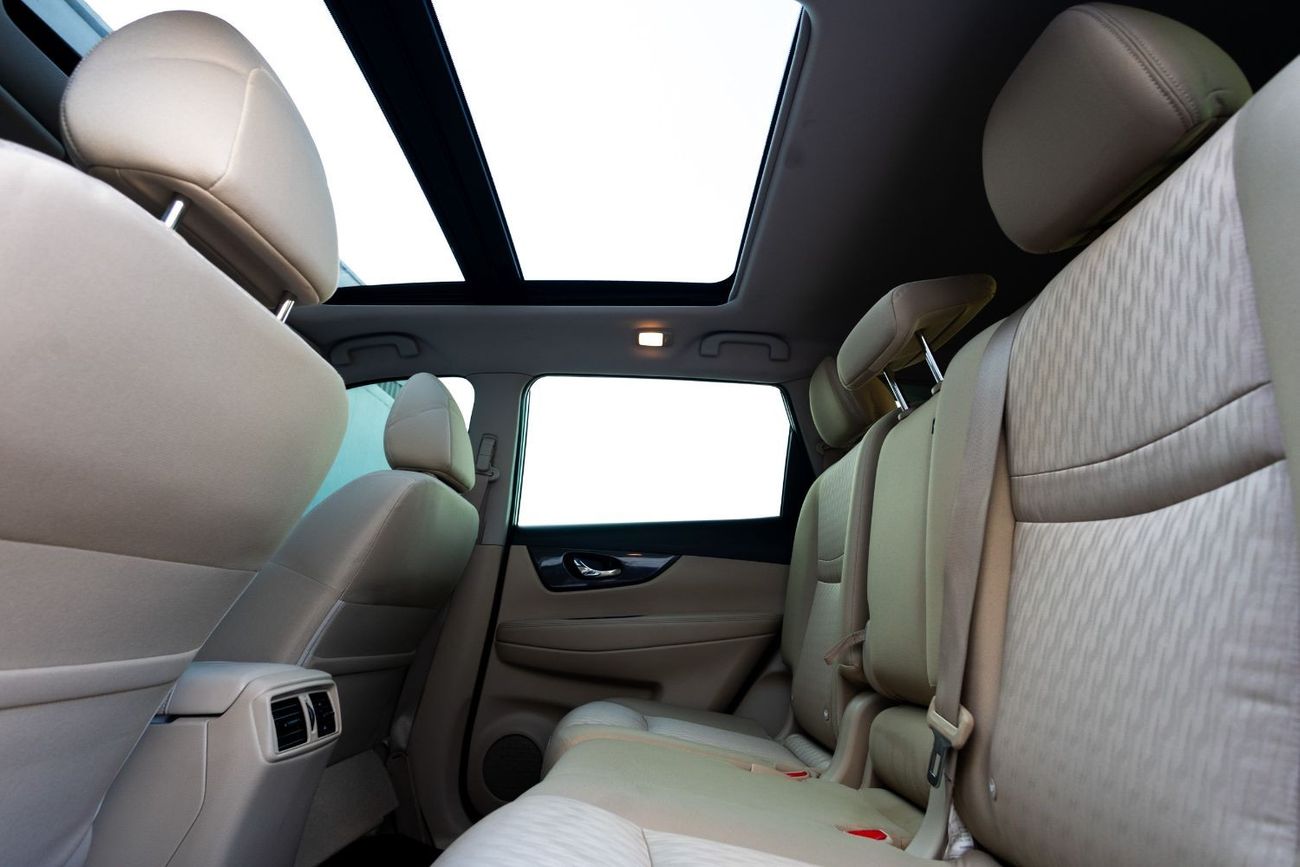 نيسان إكس تريل SV 2.5L Nissan X-Trail SV 2018 GCC under Warranty with Flexible Down-Payment.