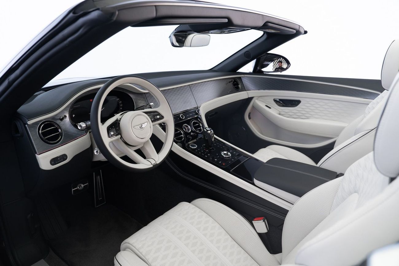 بنتلي كونتيننتال جي تي سي Speed 4.0T (Hybrid)