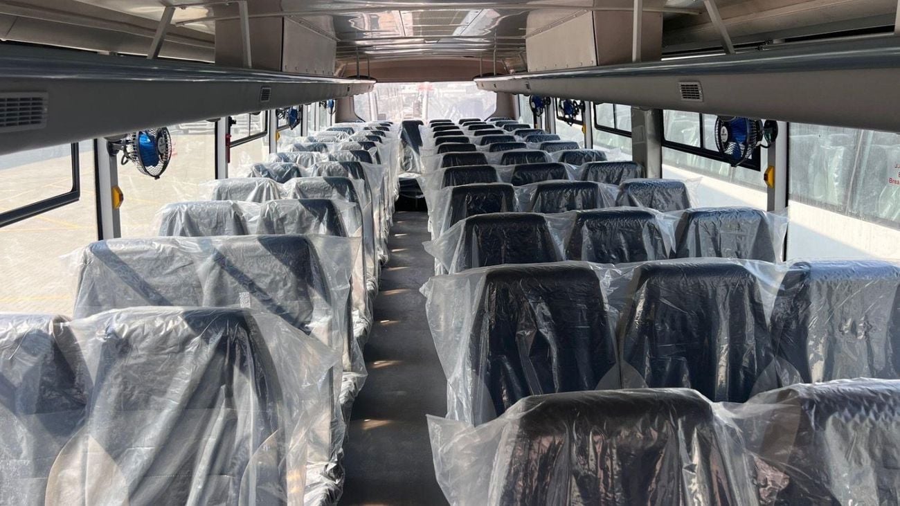 اشوك ليلاند فالكون