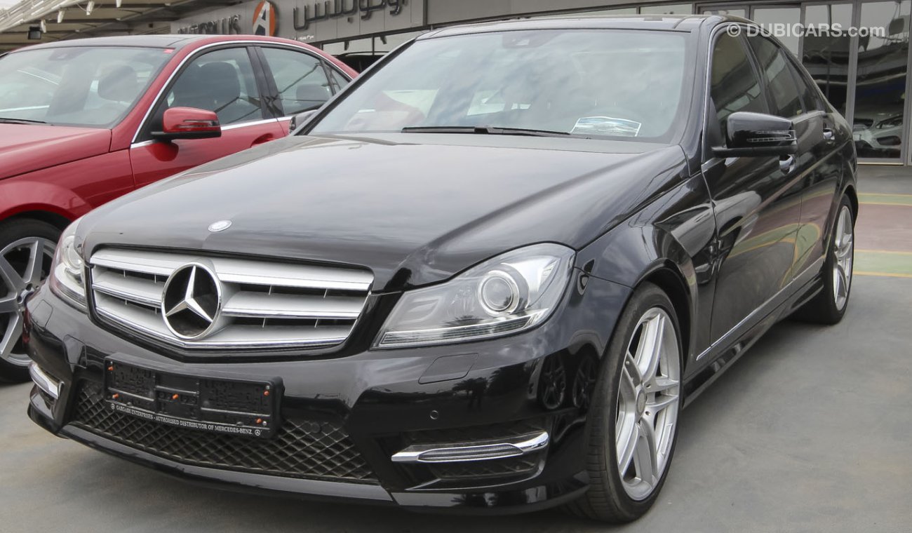 Mercedes-Benz C200