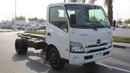 هينو 300 XZU 710L Wide Cab 2WD – 6.5 Ton