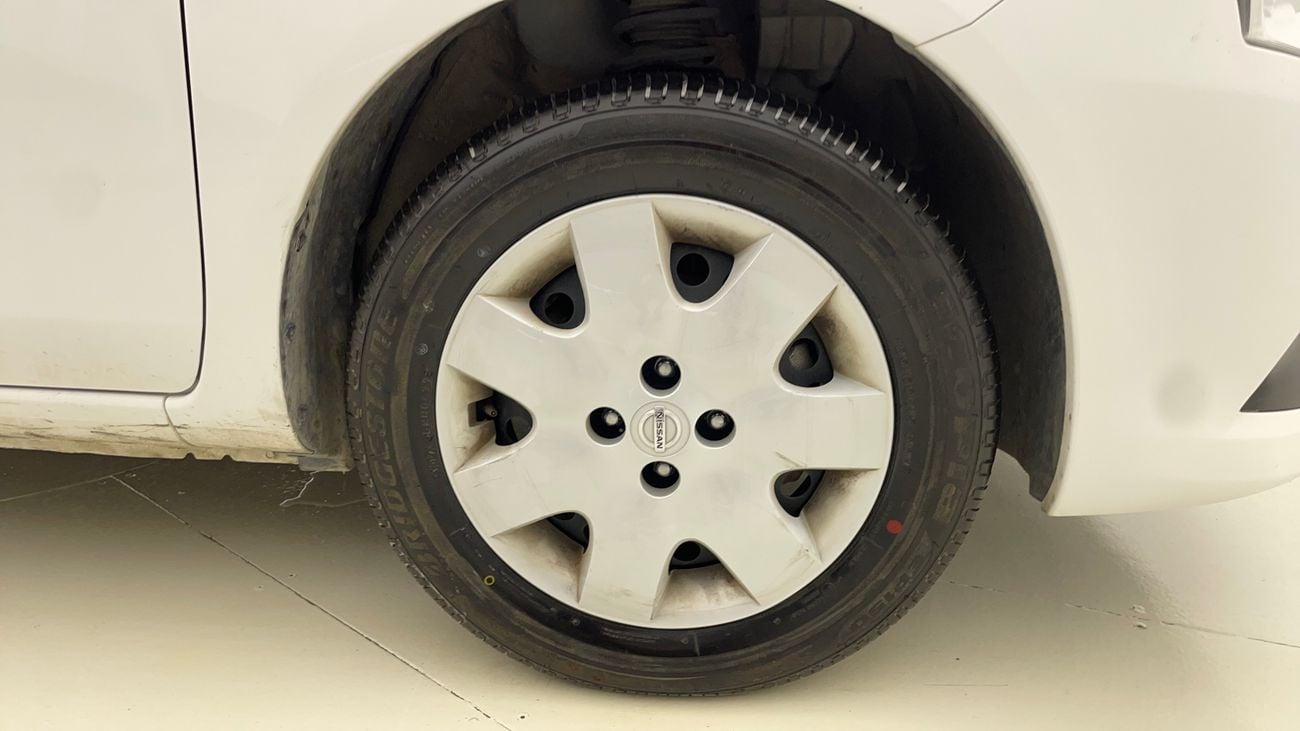 Nissan Sunny SV 1.5 | Zero Down Payment | Home Test Drive