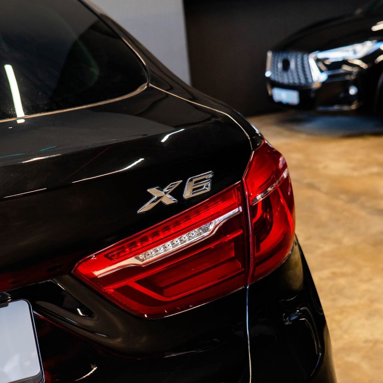 BMW X6 xDrive 35i 3.0L AED 1,632 P.M • 0% Downpayment • X6 xDrive35i M Sport • Clean Title • 1 Year Warrant