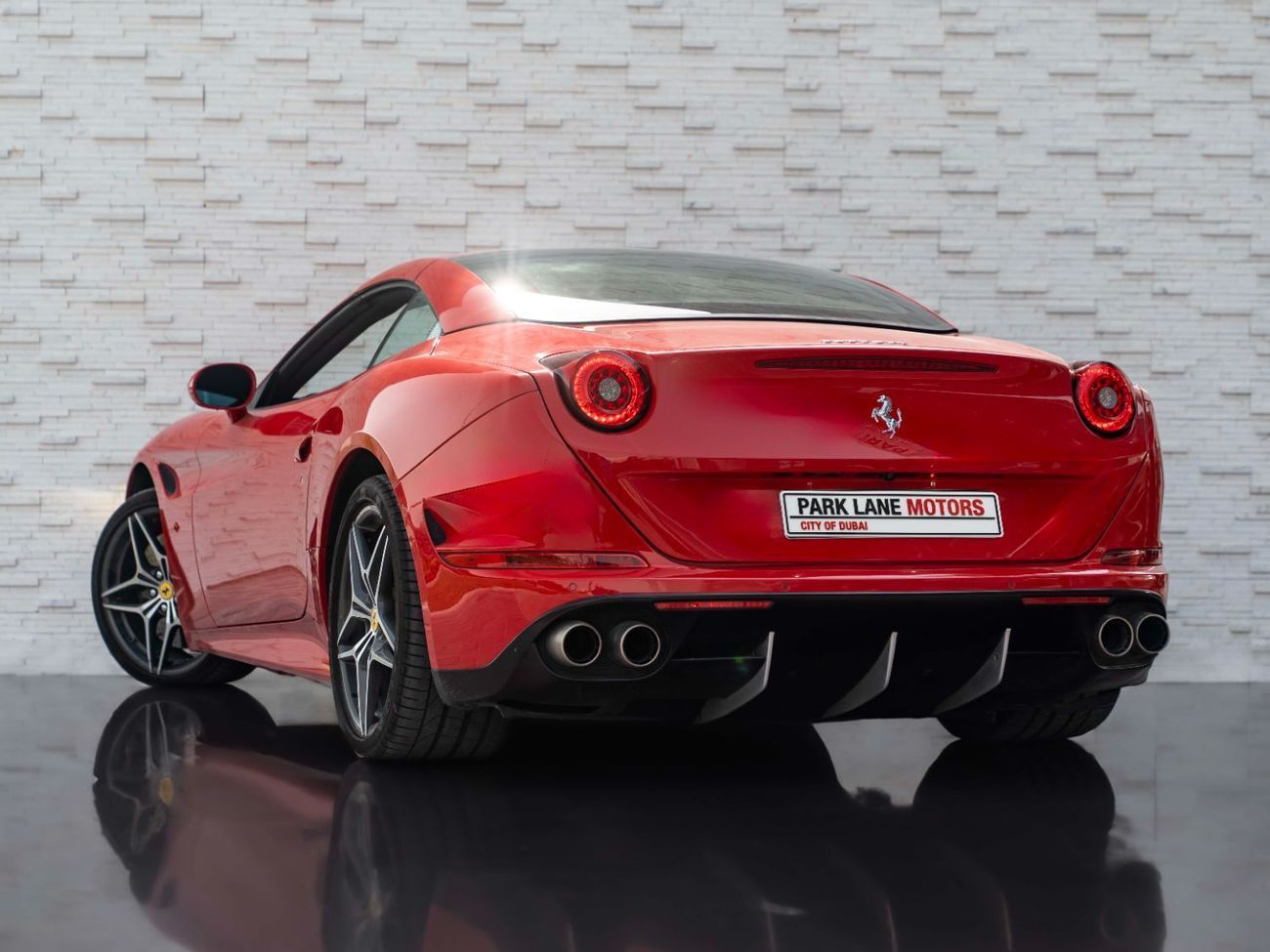 فيراري كاليفورنيا T Std 3.9L (552 HP)