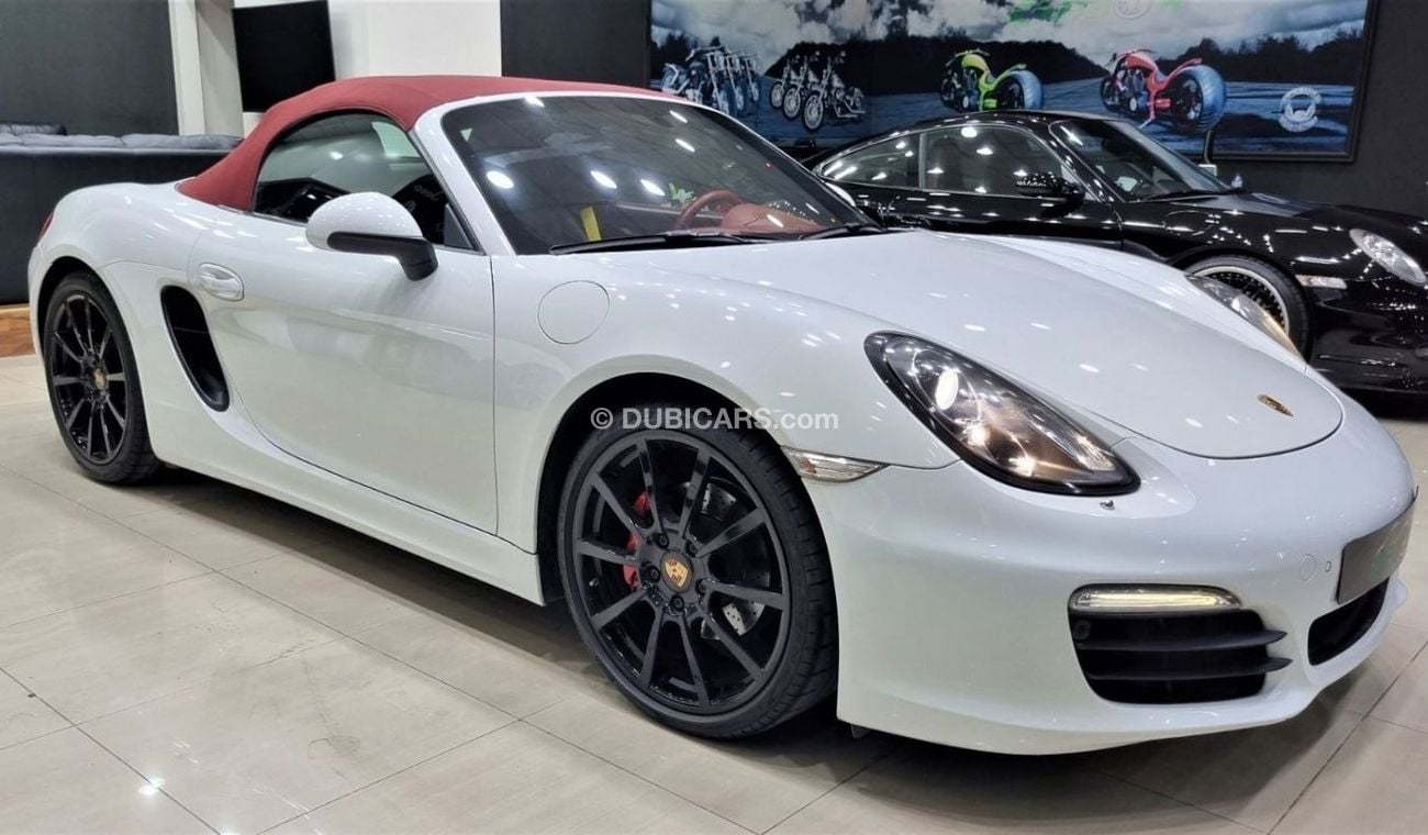Porsche 718 Boxster Std PORSCHE BOXSTER 2015 GCC IN IMMACULATE CONDITION WITH ONLY 54K KM AND FULL PORSCHE SERVICE HISTO