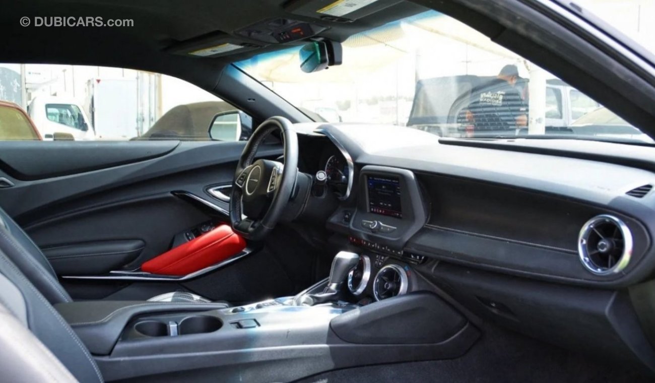 Chevrolet Camaro LT Camaro RS V6 3.6L 2021/Original Leather Interior *Less Miles* Excellent Condition