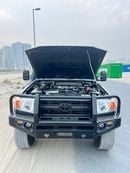 Toyota Land Cruiser Pick Up