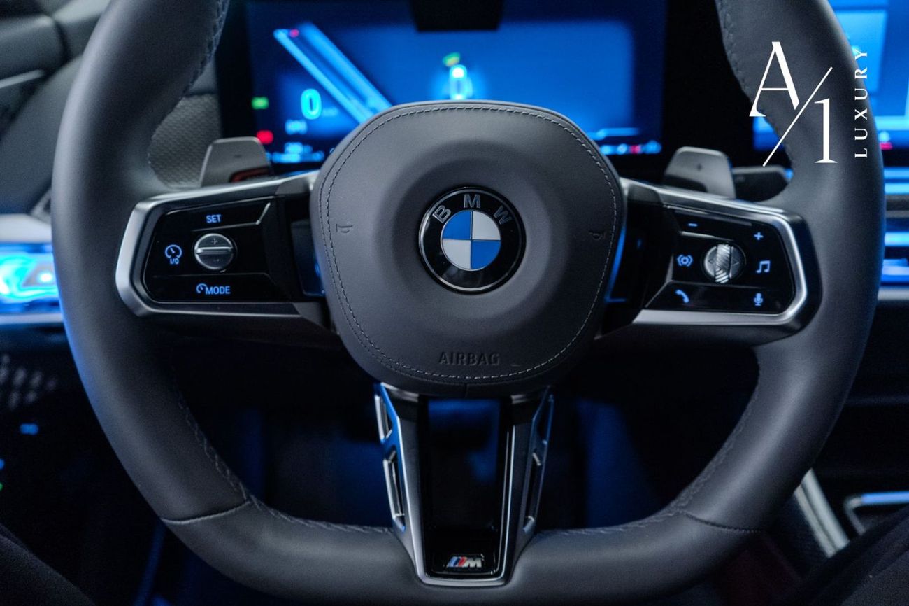 BMW 760Li xDrive M-Sport (563 HP) 2023 BMW 760i xDrive M-Sport, 2028 BMW Warranty + Service Pack, Fully Loaded