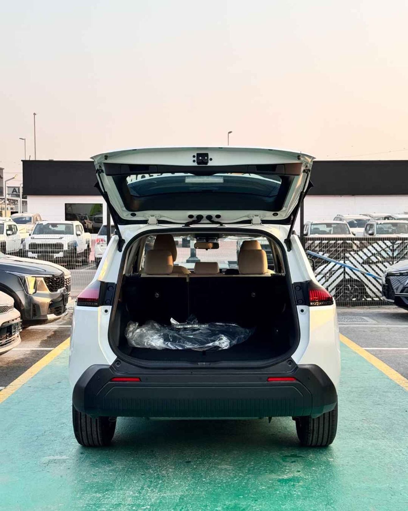 تويوتا راف ٤ XLE 2.0L AWD 2026 MODEL | GCC Specs | Brand New