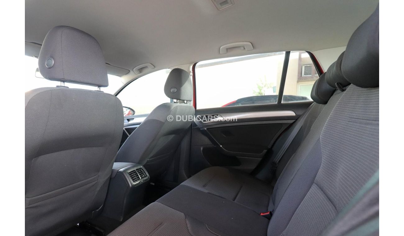 فولكس واجن جولف A7