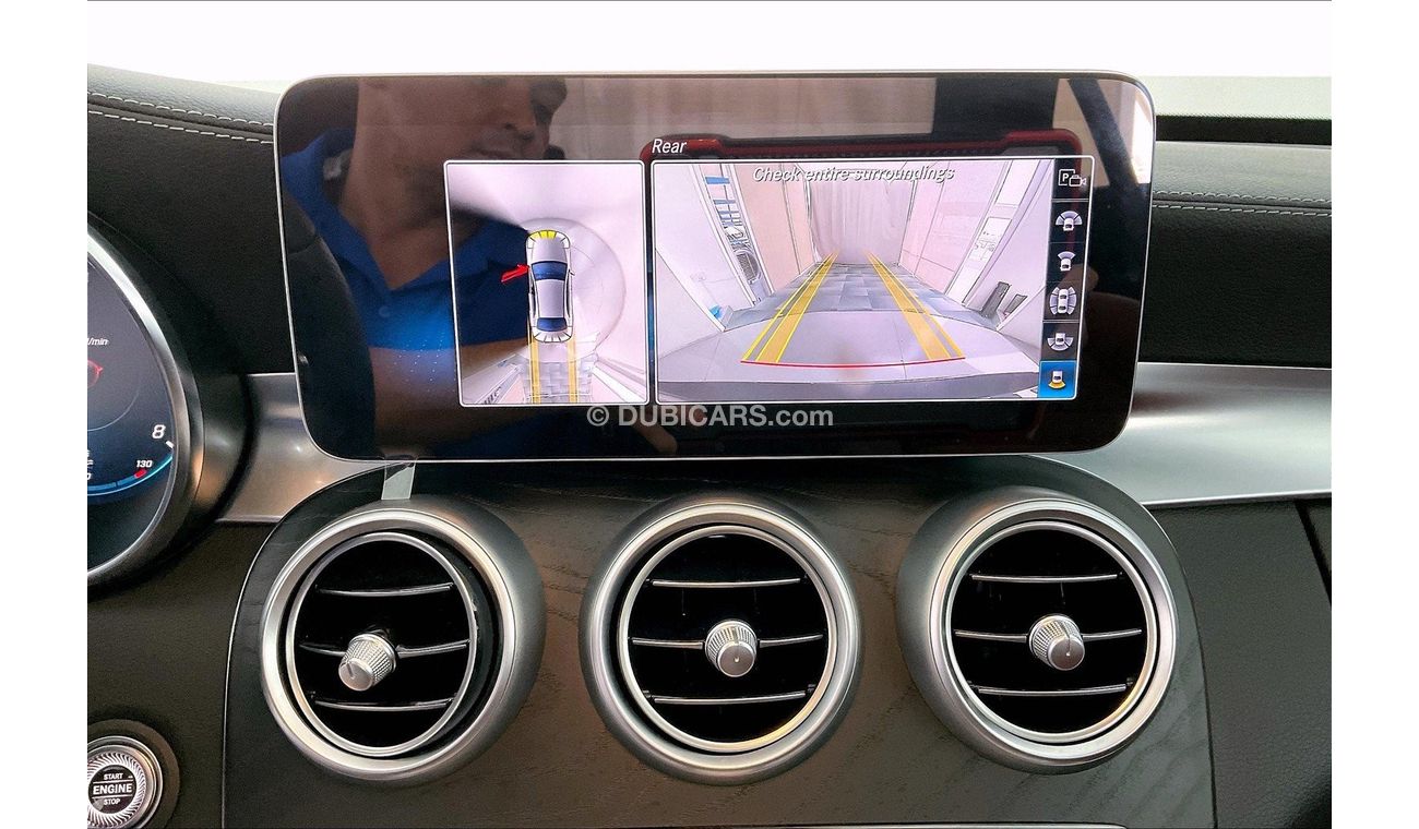 Mercedes-Benz C 200 Premium (AMG Line)