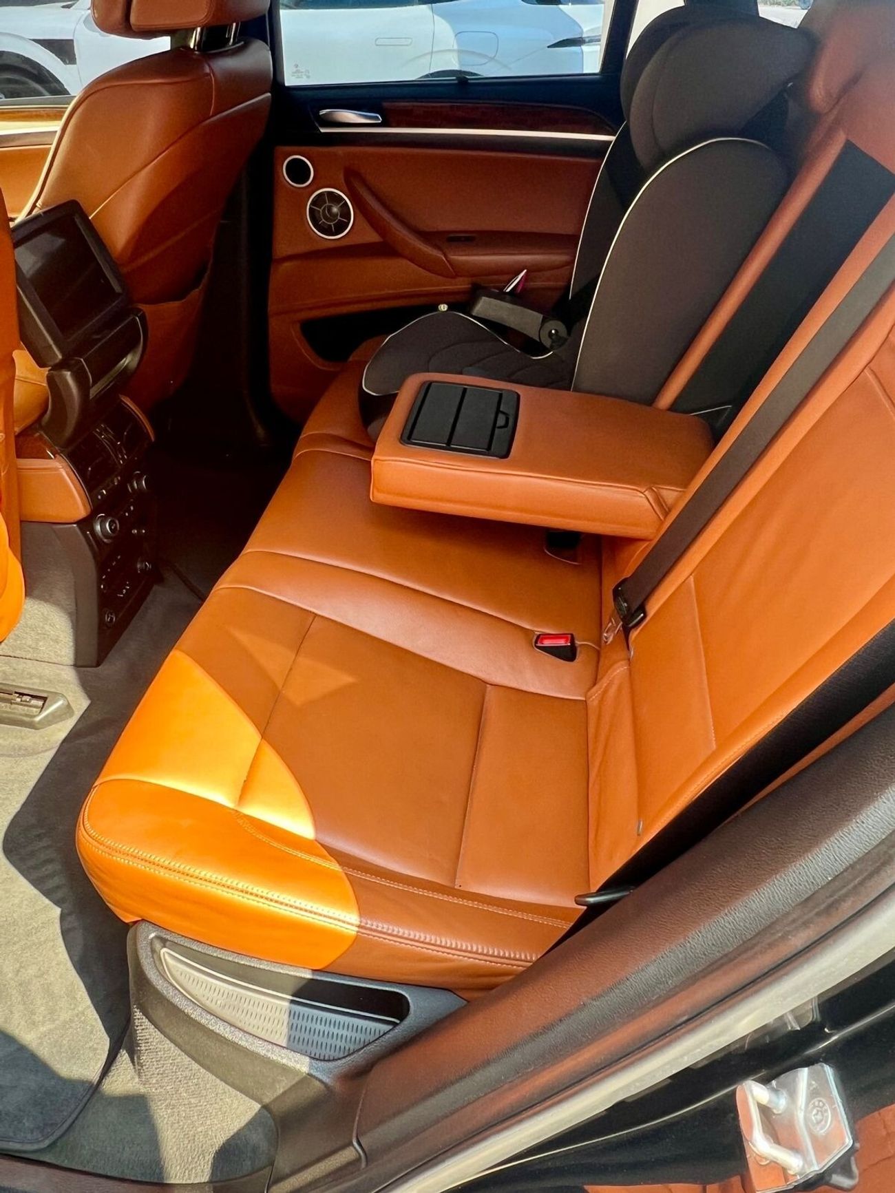 BMW X6M 50i M Sport 4.4L