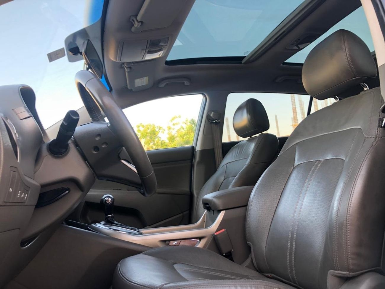 Kia Sportage EX Top Sportage 2015 Top of range GCC free accident 100%