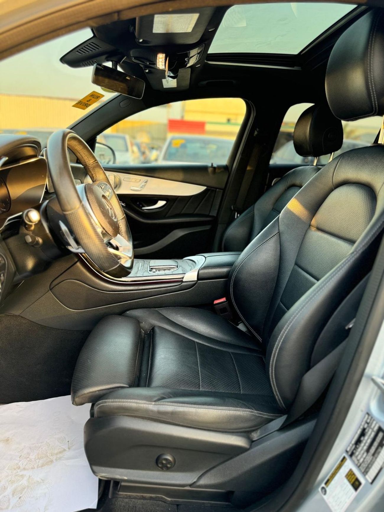 Mercedes-Benz GLC 300 4MATIC 2.0L