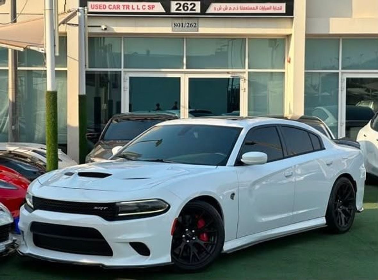 Dodge Charger HELLCAT 6.2L (707 HP) DODGE CHARGER HELLCAT GCC 2017 Original paint Zero accidents Full