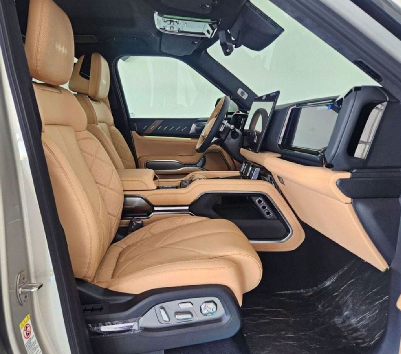 بي واي دي ليوبارد 8 Flagship warranty included