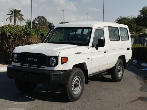 Toyota Land Cruiser 70 2024 Toyota Land Cruiser LC78 (3-Door) Hardtop VDJ 4.5L V8 Diesel M/T 4x4 Export Only