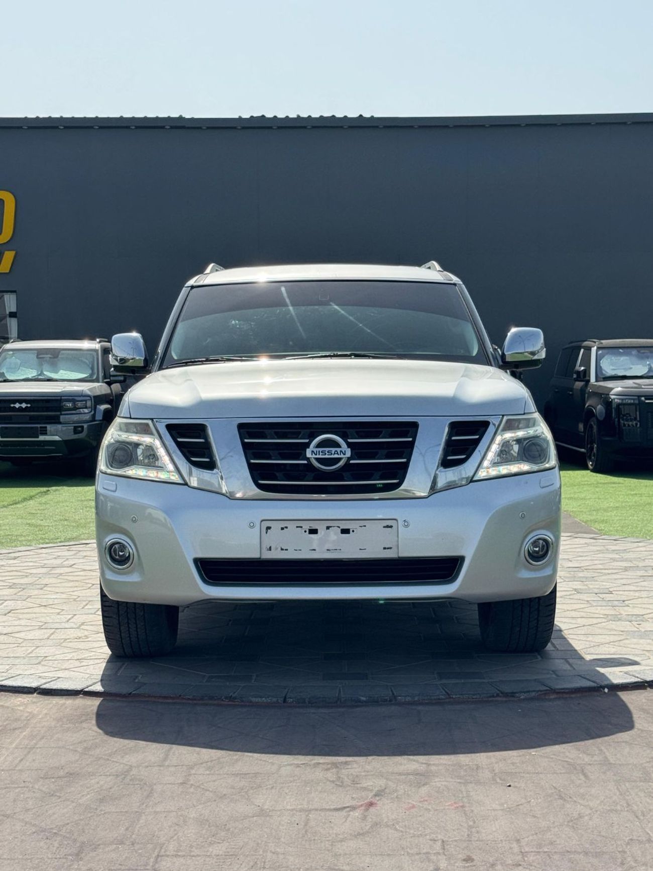 Nissan Patrol LE Titanium 5.6L