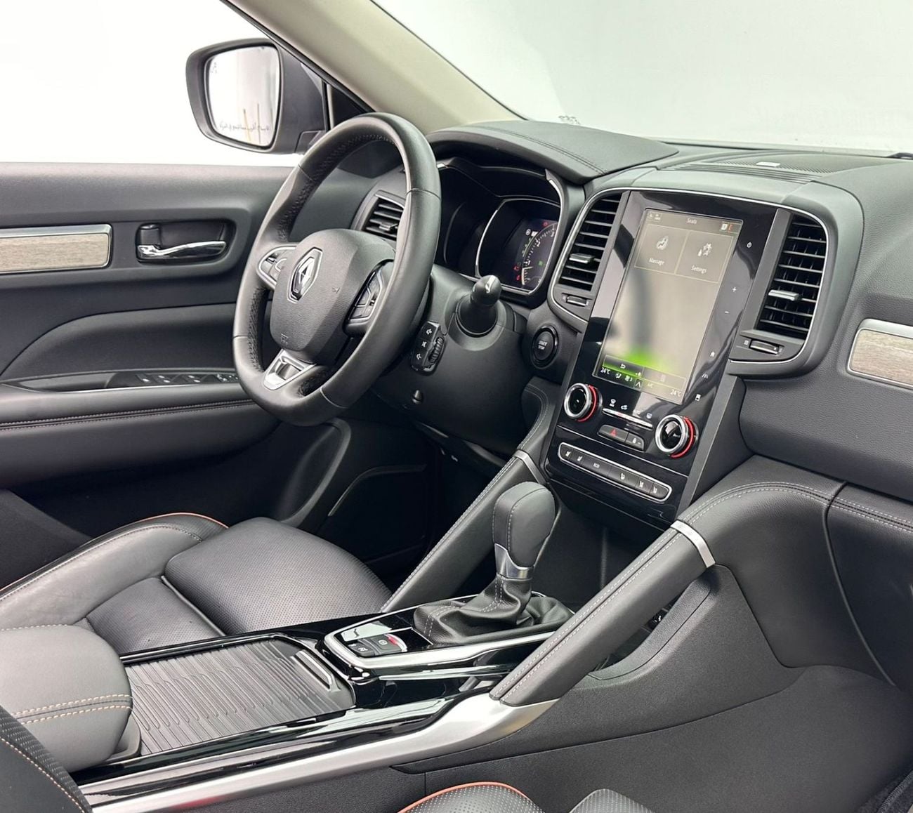 Renault Koleos 2.5L PE (4WD) 2024 Renault Koleos LE Plus (Bose Edition), 26/2027 Renault Warranty + Service Contrac