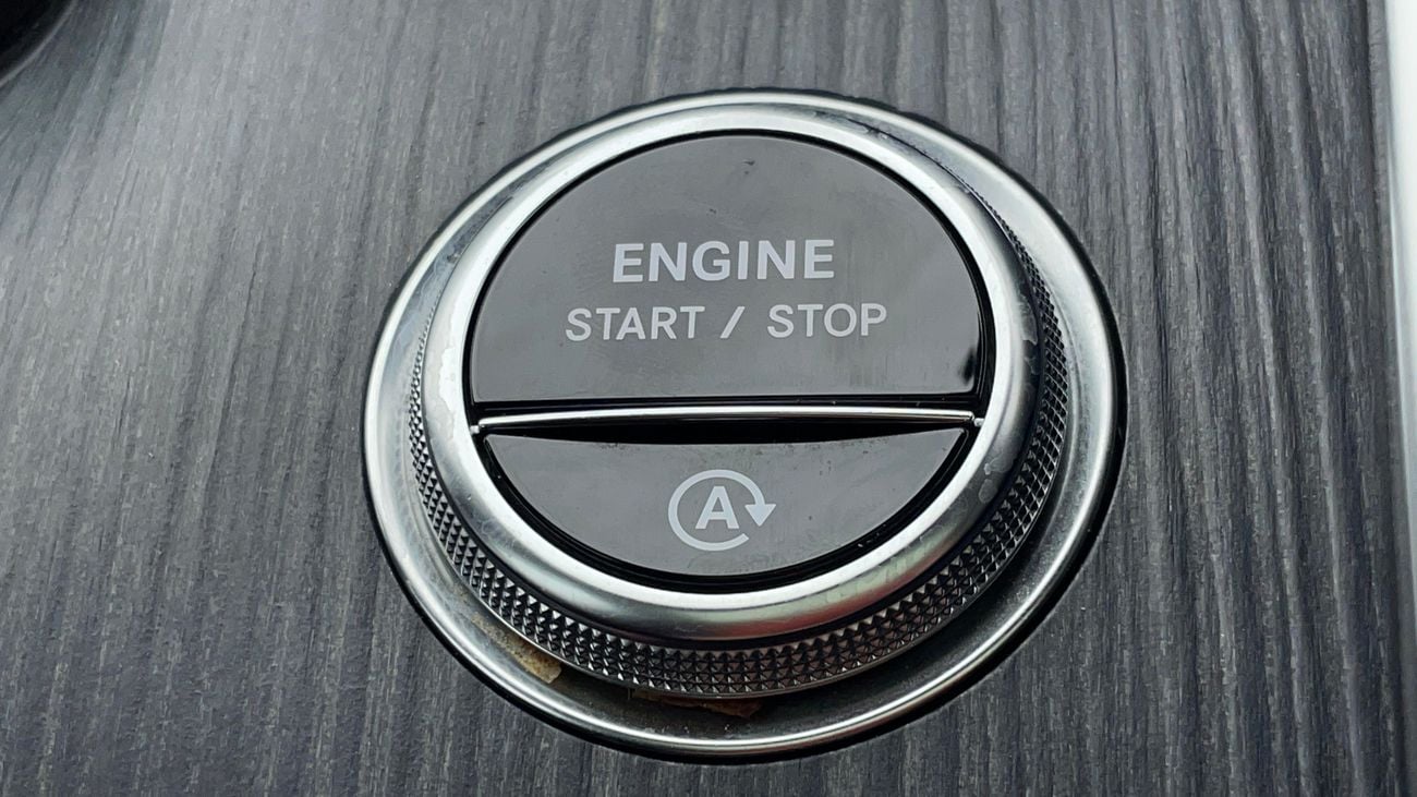 Mercedes-Benz C 200 AMG PREMIUM 2 | Zero Down Payment | Home Test Drive