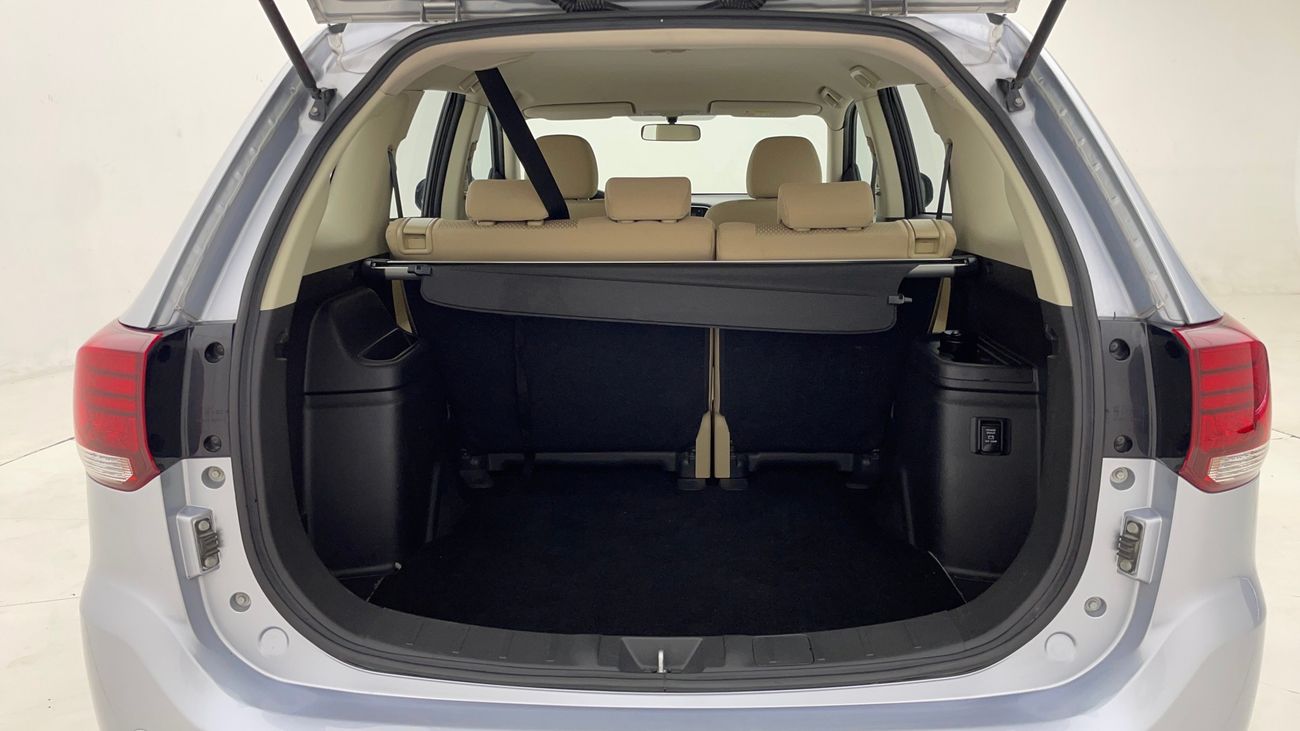 Mitsubishi Outlander GLX MID 2.4 | Zero Down Payment | Home Test Drive