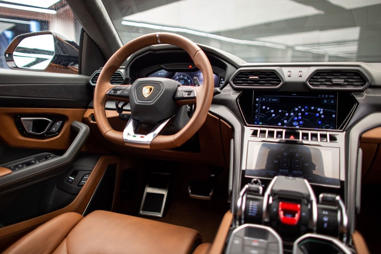 Lamborghini Urus Gcc | Dealer Warranty + Service