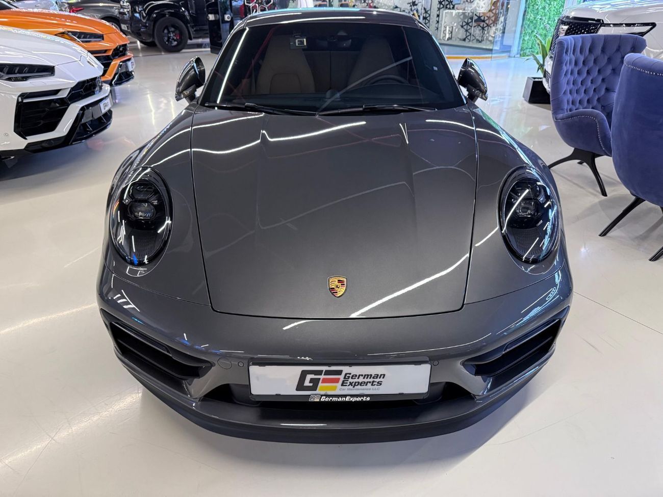 Porsche 911 Carrera GTS 3.0L (450 HP) Coupe 2024 Carrera GTS - Low Mileage - Dealer Warranty