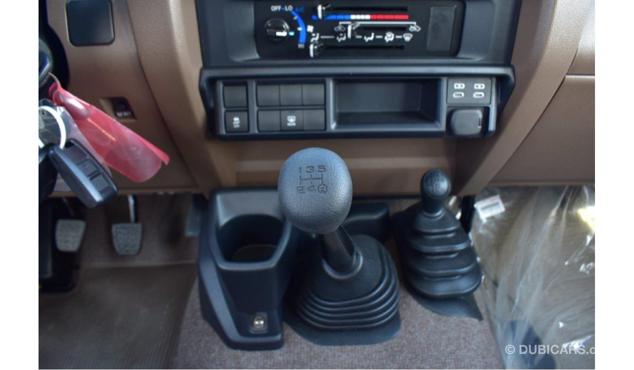 Toyota Land Cruiser Hard Top 76 LX V8 4.5L Turbo Diesel 4WD Manual Transmission