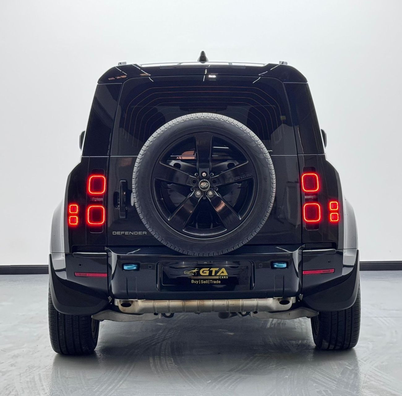 Land Rover Defender P400 110 HSE 3.0L (5 Seater) 2024 Land Rover Defender HSE P400 110, 2028 Land Rover Warranty + Servi