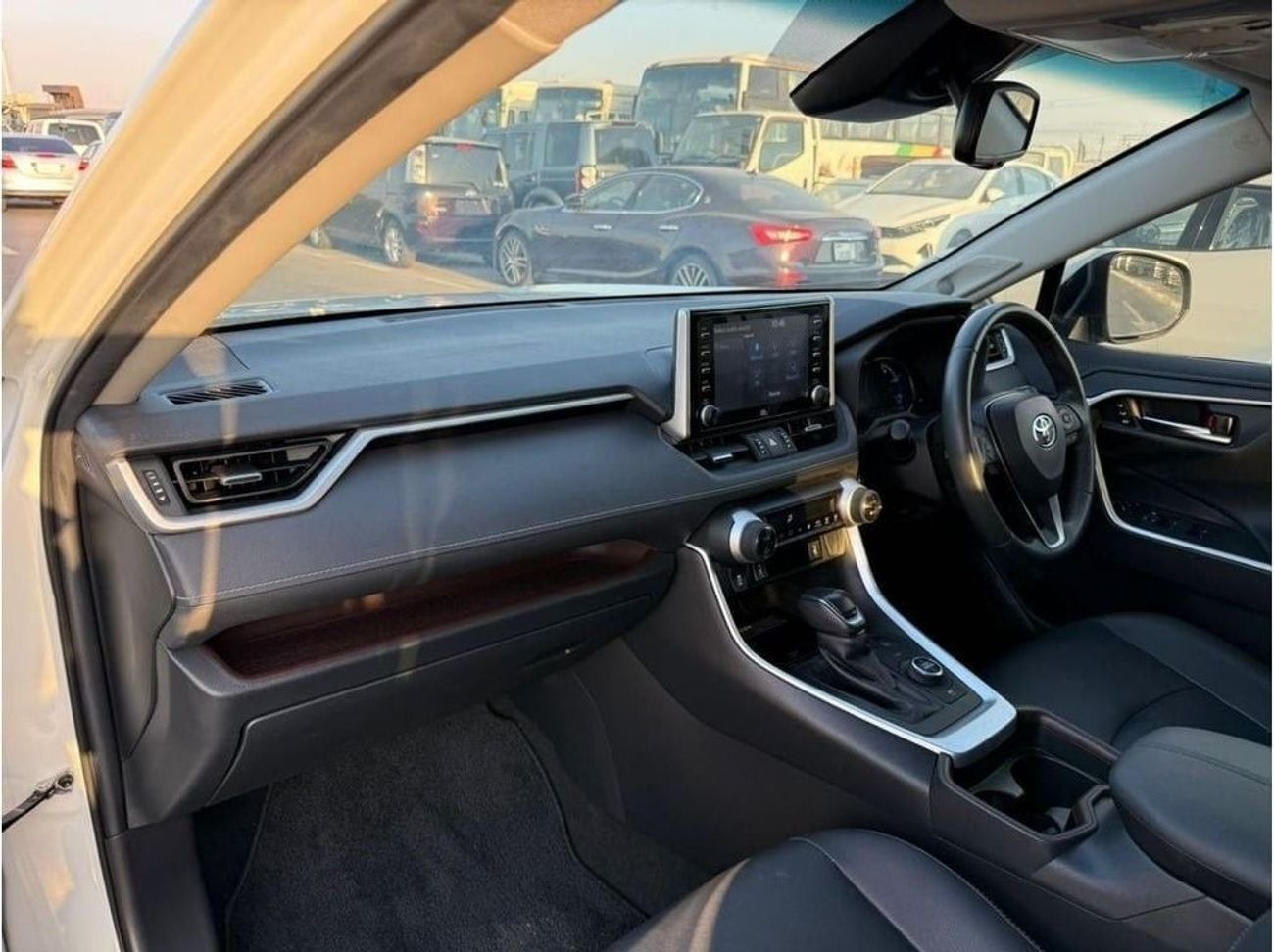 Toyota RAV4 SUNROOF | REAR VIEW CAMERA | 2.5L PETROL | HYBRID | AWD | RHD | 2021 | MEMORY SEAT