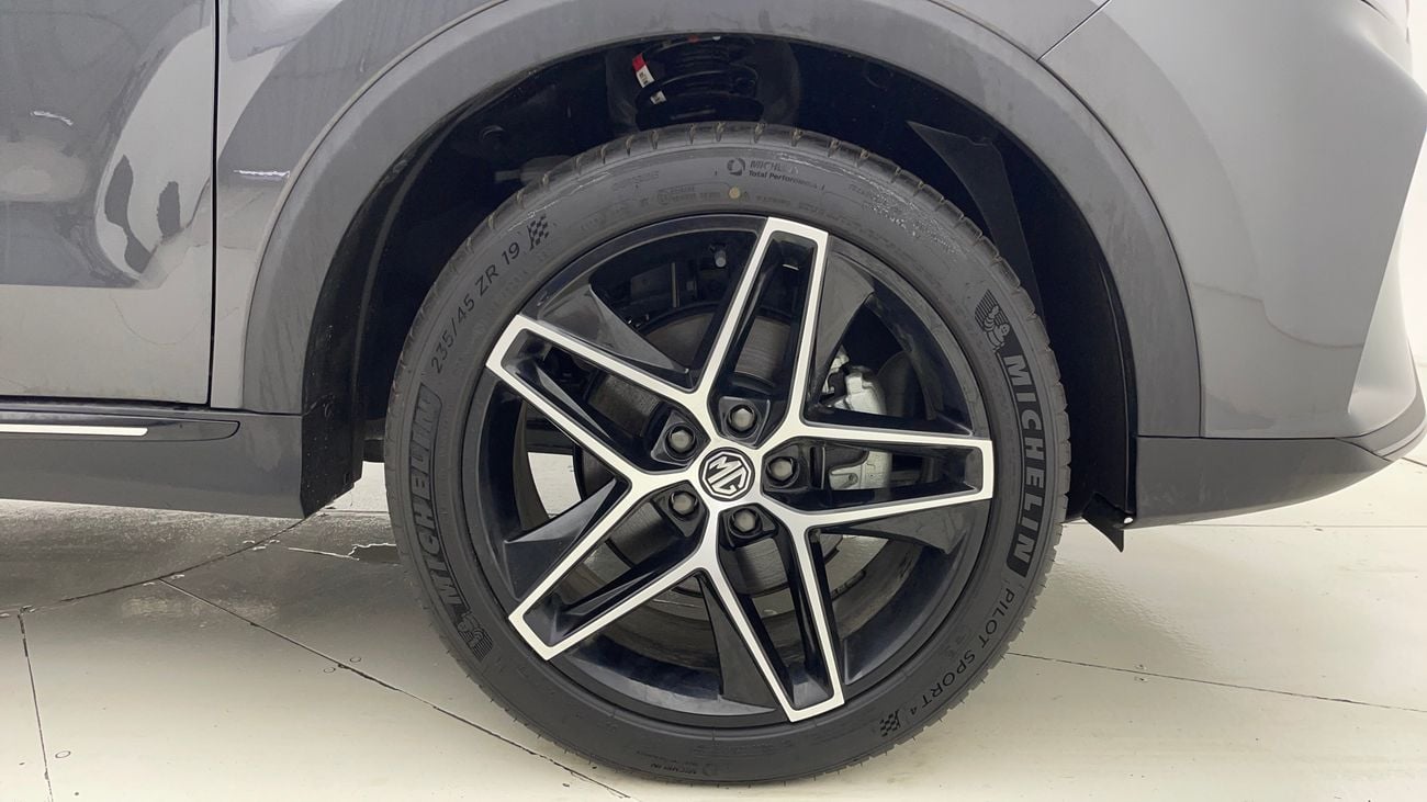 أم جي RX5 2025 LUXURY | AED 1069/Month | 0 DP