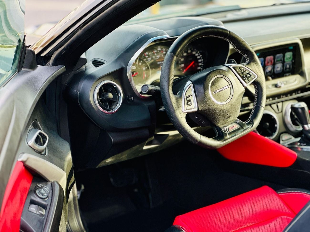 Chevrolet Camaro SS 6.2L Coupe | Monthly 1470/- | 0% DP | Sunroof | Touch Screen | # 22618