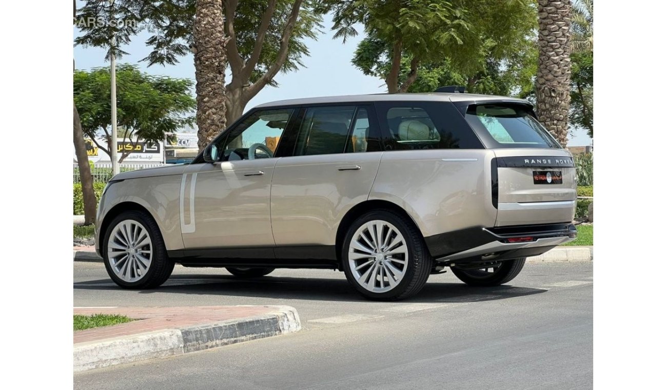 لاند روفر رانج روفر فوج RANGE ROVER VOUGE V6 GCC 2022 FIRST EDDITION UNDER WARRANTY