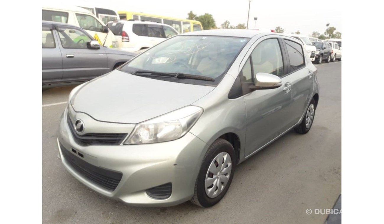 تويوتا فيتز Toyota Vitz RIGHT HAND DRIVE (Stock no PM48)