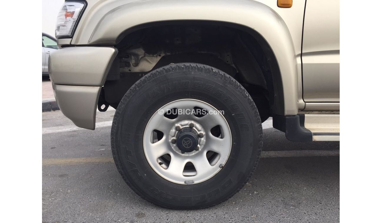 Toyota Hilux Pickup (Double cabin)