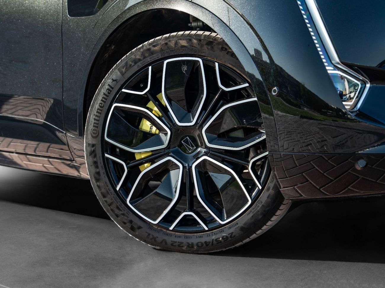 أفاتر 11 Performance AWD