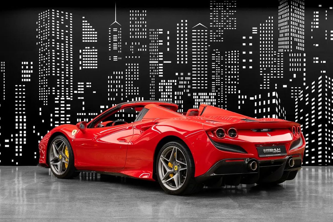 فيراري ف ٨ سبيدر 3.9T V8