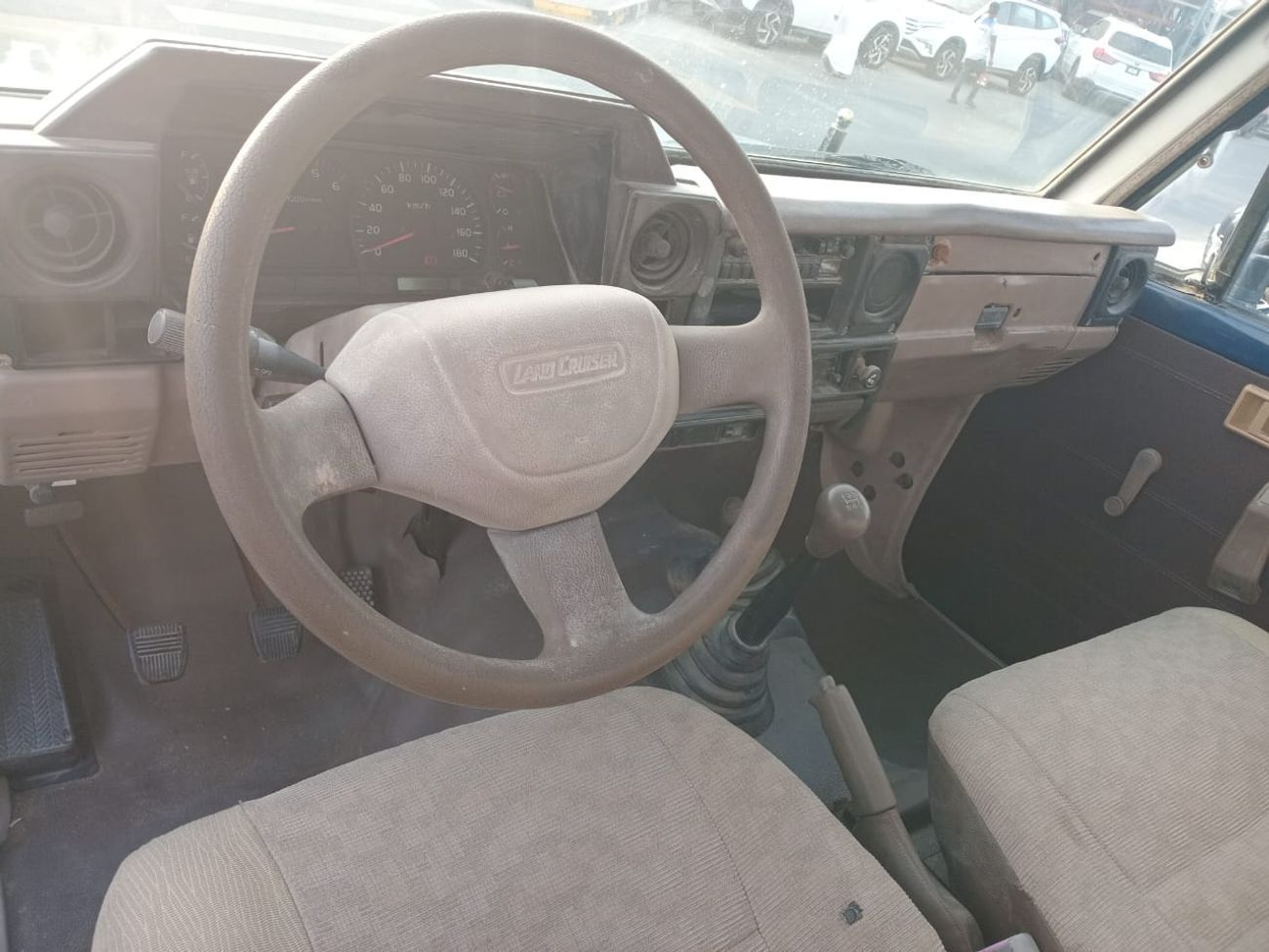 Toyota Land Cruiser Pick Up SC 4.2L 4WD DIESEL MANUAL TRANSMISSION