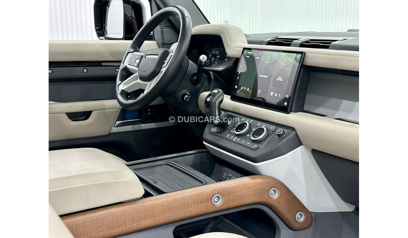 Land Rover Defender 2022 Land Rover Defender HSE 90, 09/2024 Warranty + Service Contract, GCC