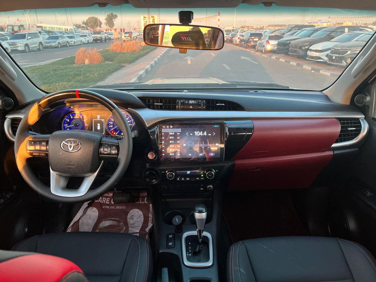 Toyota Hilux Toyota Hilux 2016model Modified 2024 Adventure 2.7 4x4 petrol Engine Colour white push start Transmi