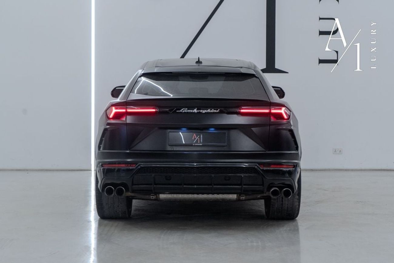 لامبورغيني اوروس STD 4.0T V8 2019 Lamborghini Urus, Service History, Fully Loaded, Excellent Condition, GCC