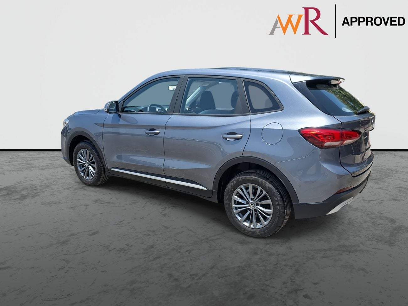MG ZS STD 2.0