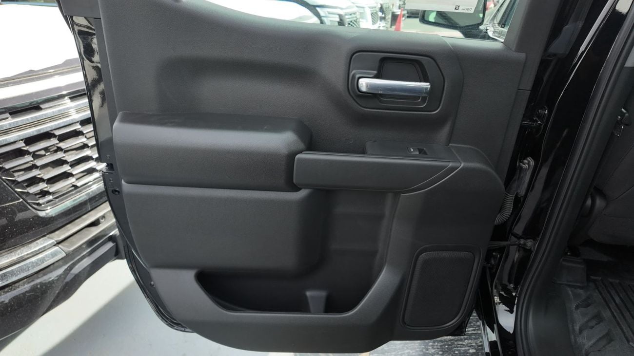 Chevrolet Silverado CHEVROLET SILVERADO 2.7L 4x4 TurboMax L4