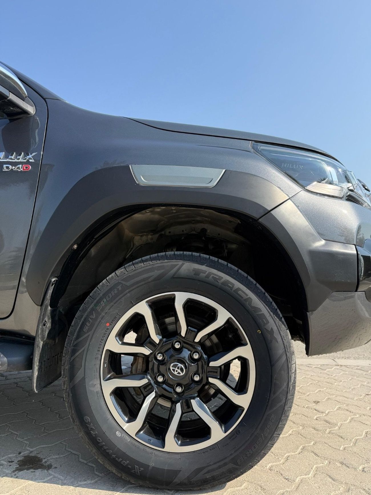 Toyota Hilux ADVENTURE Rogue export from Australia