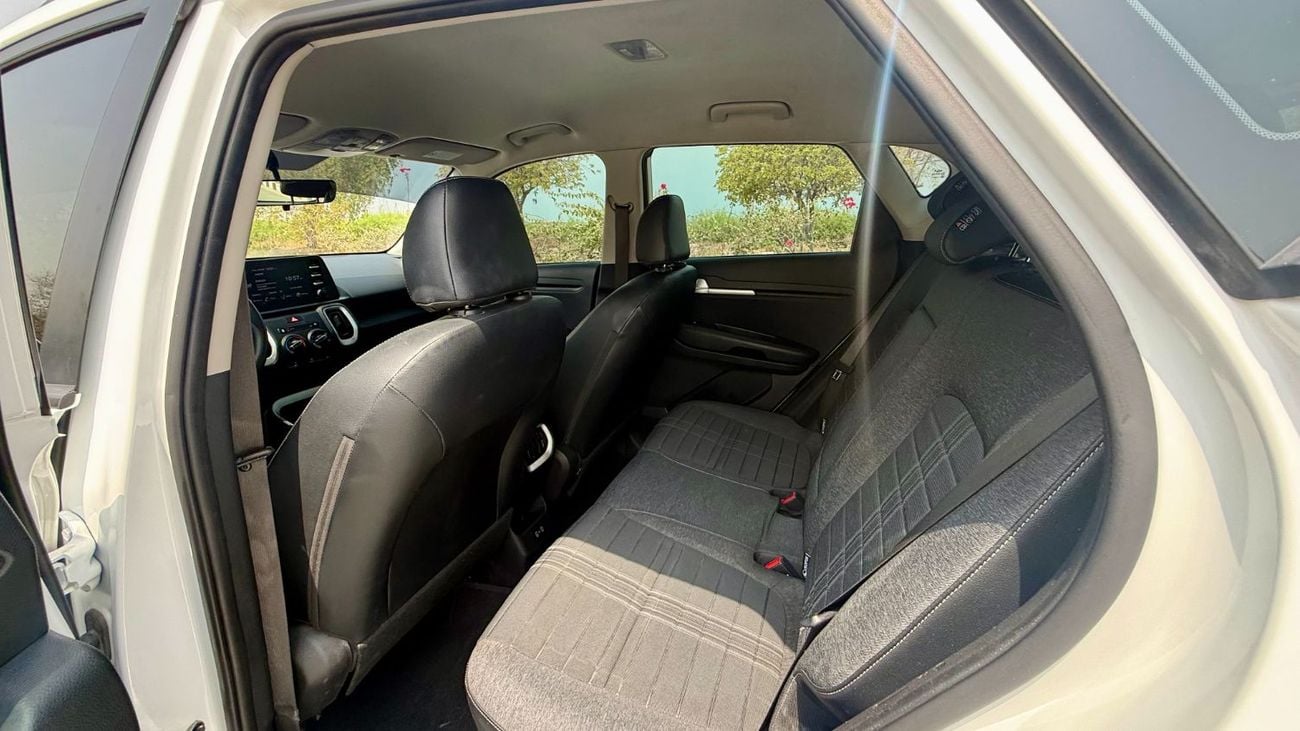 Kia Sonet EX