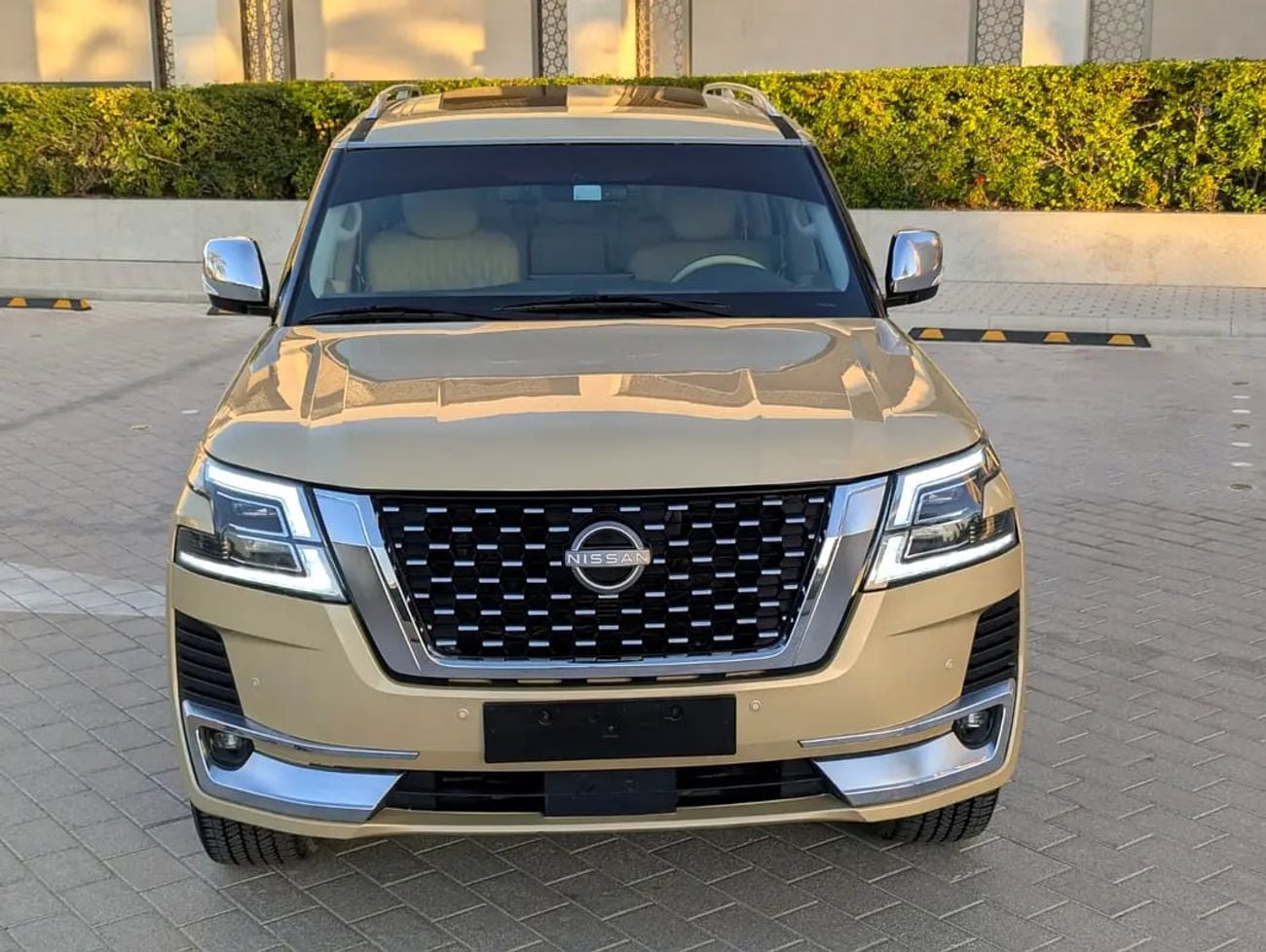 Nissan Patrol SE Platinum Facelifted GCC Specs In Excellent Condition