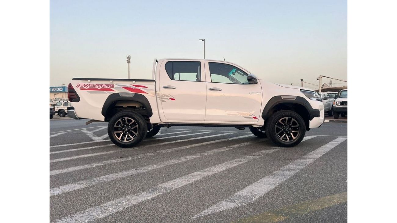 Toyota Hilux 2021 TOYOTA HILUX Adventure Option 2.7L  -  V4  GCC 4 Cylinder - 4 Wheel Drive 4X4 - LEATHER SEATS -