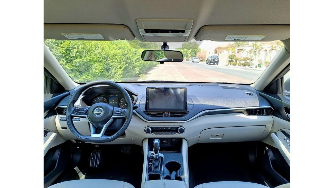 نيسان ألتيما SV SV