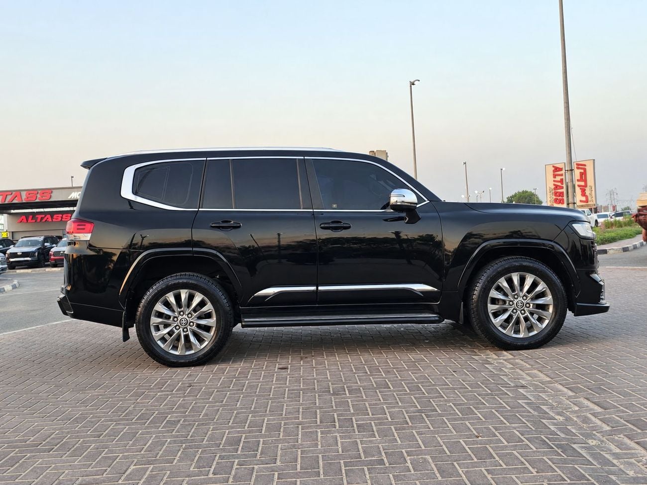 Toyota Land Cruiser GXR (Export)